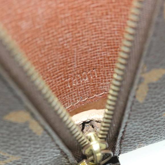 LOUIS VUITTON Monogram Trousse Demi Ronde Cosmetic Pouch M47520 LV Auth yk8915 - Picture 12 of 16